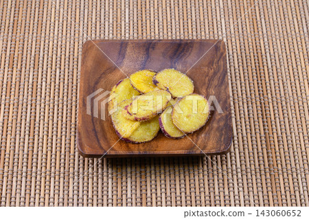 Sweet potato chips Sweet potato chips 143060652