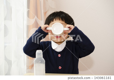 一個孩子 一個孩子 143061181