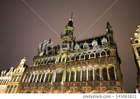 The King's House (Brussels City Museum) in the Grand Place [Brussels, Belgium] 143063821