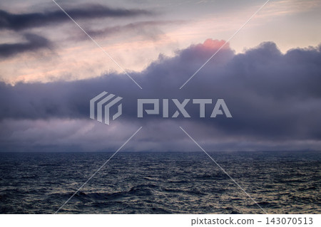 Kara sea (basin of Arctic ocean) in high Arctic Kara sea (basin of Arctic ocean) in high Arctic 143070513