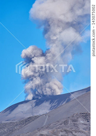 Impressive eruption of Mount Etna in Sicily, expelling a large column of dark ash Impressive eruption of Mount Etna in Sicily, expelling a large column of dark ash 143075002