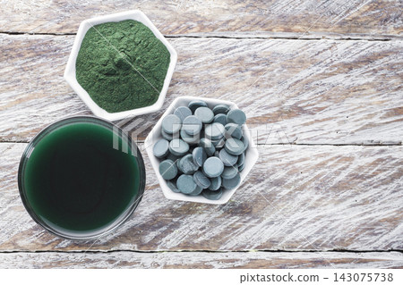 powder, tablets and infusion of spirulina powder, tablets and infusion of spirulina 143075738