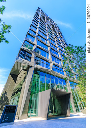 Tokyo, Minato Ward, Shiba urban landscape: Sumitomo Shiba Park Building Tokyo, Minato Ward, Shiba urban landscape: Sumitomo Shiba Park Building 143076094