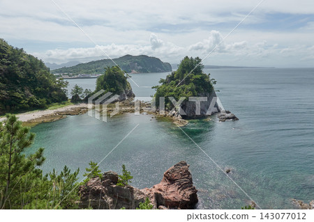 姬島入海口及岩島、海蝕洞及紅色岩石露頭，姬島村，大分縣 143077012