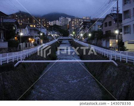 與河景觀 與河景觀 143078330