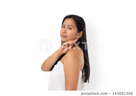 Spa and skin care enhance beauty and promote wellness, isolated, PNG Spa and skin care enhance beauty and promote wellness, isolated, PNG 143081388