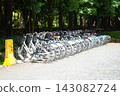 Bicycles lined up in the park's bicycle parking area 143082724