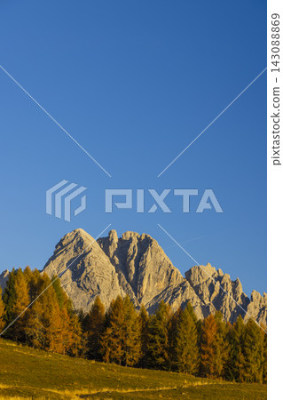 Landscape near Sella di Razzo and Sella di Rioda pass, Carnic Alps, Friuli-Venezia Giulia, Italy 143088869