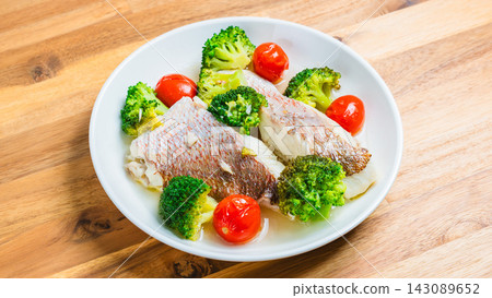 Akuapattsua of sea bream Akuapattsua of sea bream 143089652