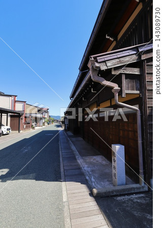 岐阜縣、高山市、飛驒高山市:傳統建築群重要保護區內的古街景 岐阜縣、高山市、飛驒高山市:傳統建築群重要保護區內的古街景 143089730