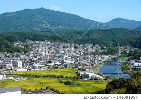 從愛媛郡內子町的觀景台上看到的景色(攝於2026年9月) 從愛媛郡內子町的觀景台上看到的景色(攝於2026年9月) 143091957