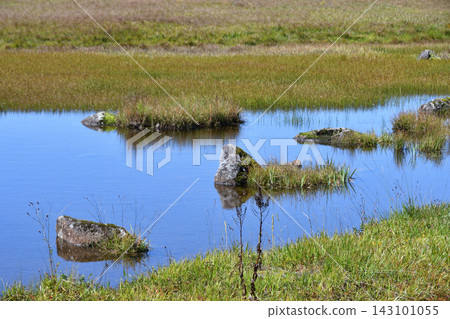 Kamagaike Pond, Kirigamine Plateau, Nagano Prefecture 143101055