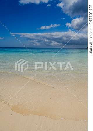 Lanikai海灘在夏威夷 Lanikai海灘在夏威夷 143101965