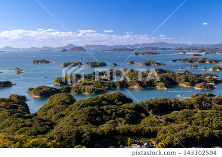 從長崎縣佐世保市天海峰展望台眺望九十九島 143102504