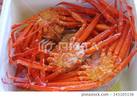 Frozen red snow crab Frozen red snow crab 143105136