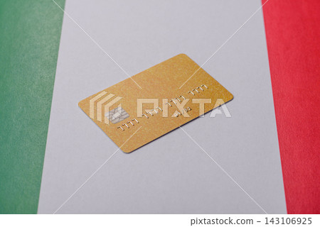 A credit card for contactless cashless payments via a terminal or online. A credit card A credit card for contactless cashless payments via a terminal or online. A credit card 143106925