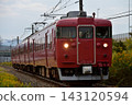 3 trains on the Nanao Line 413 143120594