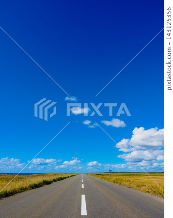 Straight road and blue sky Straight road and blue sky 143125356