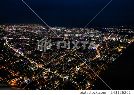 [Night Flight] Flying over central Osaka (Photo taken in September 2026) 143126261