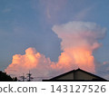 Clouds dyed in sunset 143127526