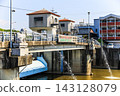 A rare spot in Tagawa City A guardian dog spitting water from the Hikoyama River 143128079