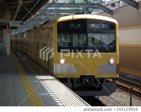 Seibu 3000 series train 3003F stopped at Nakamurabashi station. Seibu 3000 series train 3003F stopped at Nakamurabashi station. 143129938