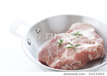 迷迭香豬肉塊 迷迭香豬肉塊 143133924