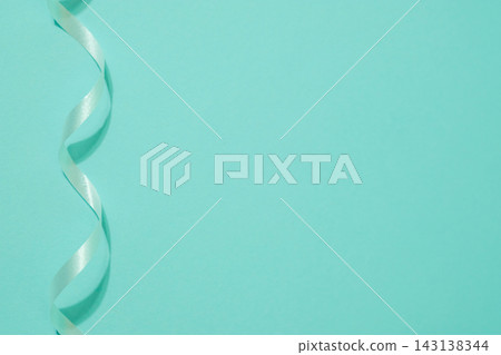 綠色背景和絲帶圖案 綠色背景和絲帶圖案 143138344