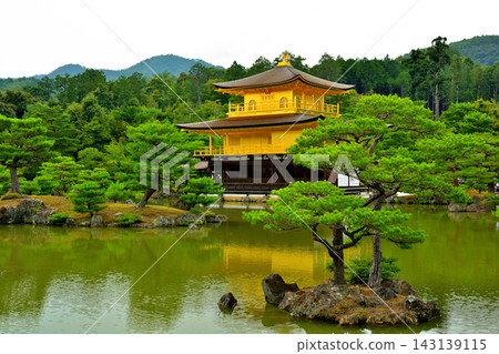 京都的金閣寺 京都的金閣寺 143139115