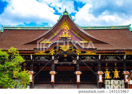Kitano Tenmangu Shrine: Benefits of the enshrined deity, Sugawara no Michizane: Success in entrance exams, academic achievement, protection from disaster and misfortune. Kitano Tenmangu Shrine: Benefits of the enshrined deity, Sugawara no Michizane: Success in entrance exams, academic achievement, protection from disaster and misfortune. 143153967
