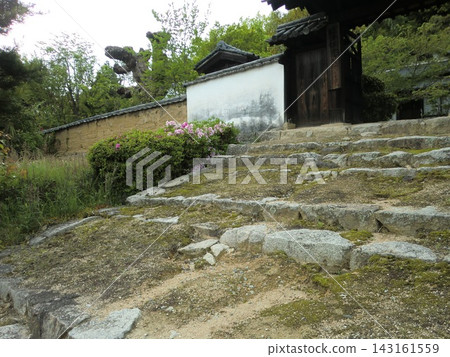 一座古老日式房屋的入口 一座古老日式房屋的入口 143161559