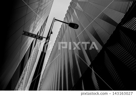 建築輪廓與光線 - 單色 建築輪廓與光線 - 單色 143163027