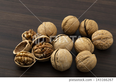Walnuts in their shells Walnuts in their shells 143166267