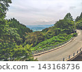 這裡是觀賞繡球花的著名地點，還能俯瞰城市美景。 143168736