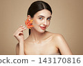 Autumn portrait of beautiful woman with clean fresh skin 143170816
