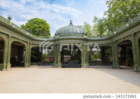 Vauxhall or Vaux Hall historic pavilion in Brussels Park, Belgium Vauxhall or Vaux Hall historic pavilion in Brussels Park, Belgium 143173991