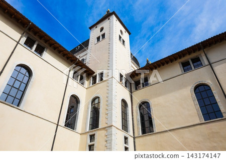 Hotel-Dieu Hospital cloister and tower courtyard in Lyon city, France Hotel-Dieu Hospital cloister and tower courtyard in Lyon city, France 143174147