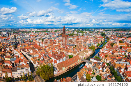Aerial view Notre Dame de Strasbourg Cathedral, old town in France Aerial view Notre Dame de Strasbourg Cathedral, old town in France 143174190