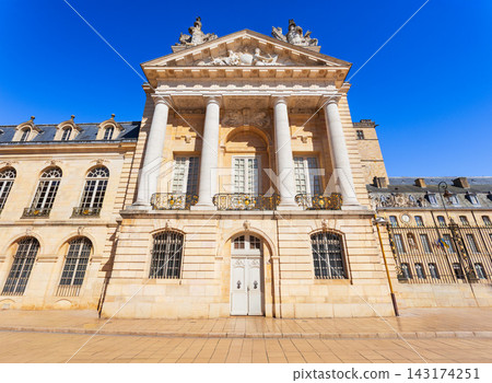 Dukes Palace, States of Burgundy on Liberation Square in Dijon, France 143174251