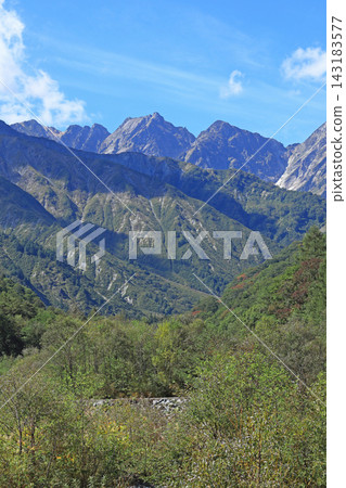 Early autumn in the Northern Alps, the Fukaeri-no-Ken Early autumn in the Northern Alps, the Fukaeri-no-Ken 143183577