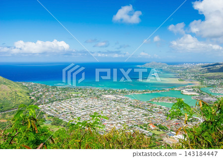 《Hawaiian Scenery》A spectacular view of Hawaii Kai from the top of Koko Head 《Hawaiian Scenery》A spectacular view of Hawaii Kai from the top of Koko Head 143184447