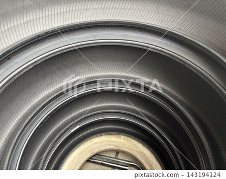 The inside of the stacked tires and the bead The inside of the stacked tires and the bead 143194124