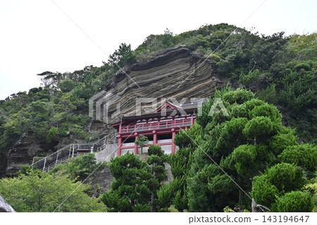 在山上的紅橋 143194647