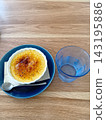 Custard Brûlée 143195886