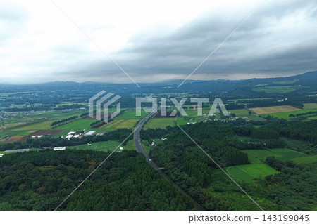 An aerial photograph showing a diagonal view of the rural area of Kobayashi City, Miyazaki Prefecture. An aerial photograph showing a diagonal view of the rural area of Kobayashi City, Miyazaki Prefecture. 143199045