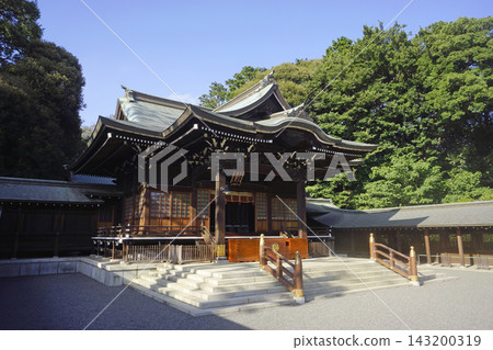 Igusa Hachimangu Shrine - Worship Hall Igusa Hachimangu Shrine - Worship Hall 143200319