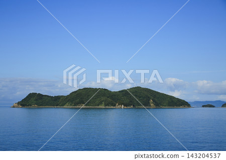 從愛媛縣西葉市壽喜眺望大島 從愛媛縣西葉市壽喜眺望大島 143204537