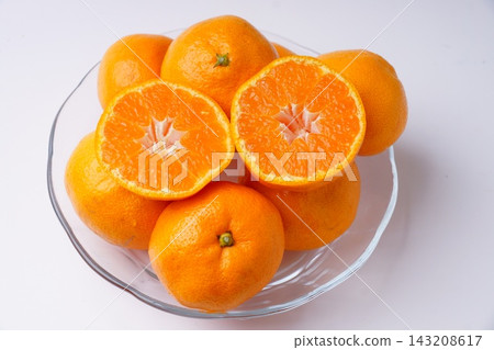 Sweet Arita mandarin oranges Sweet Arita mandarin oranges 143208617
