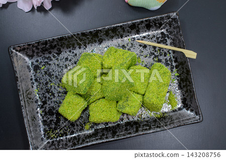 美味的抹茶蕨餅 美味的抹茶蕨餅 143208756