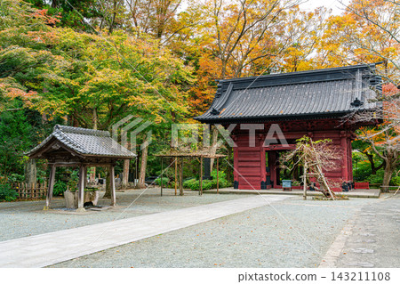 【神奈川縣】秋意漸濃的鎌倉妙本寺。 【神奈川縣】秋意漸濃的鎌倉妙本寺。 143211108